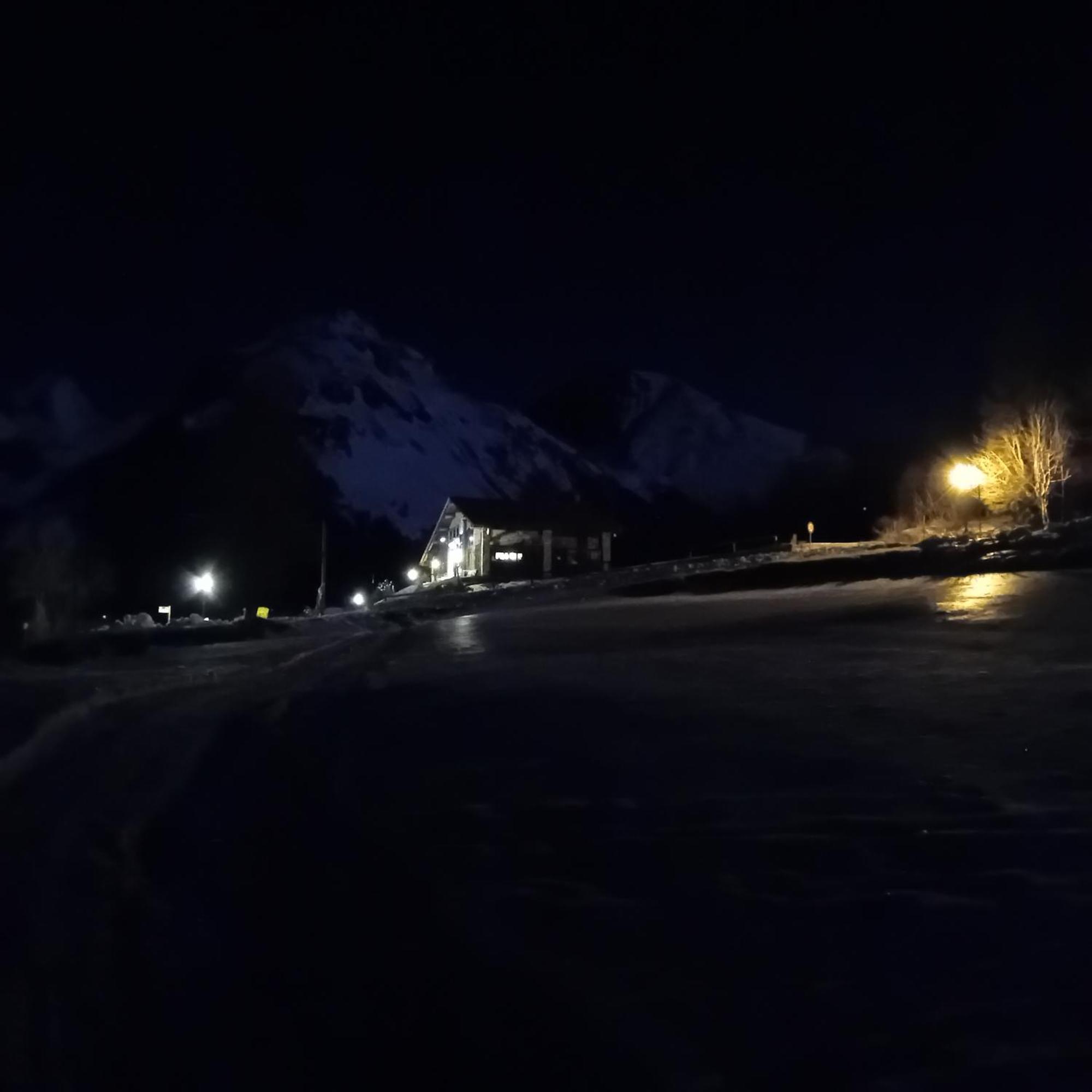 Hotel Les Granges La Thuile Exterior foto