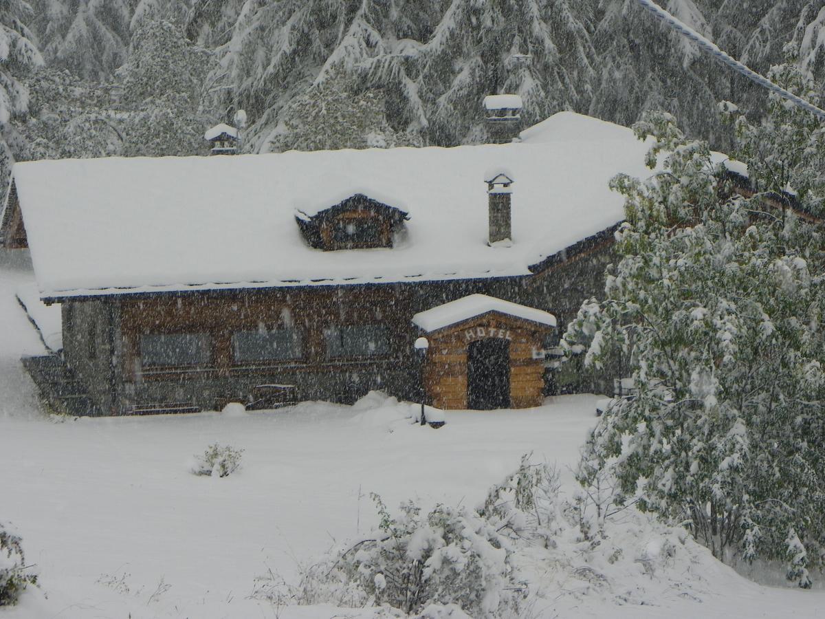 Hotel Les Granges La Thuile Exterior foto